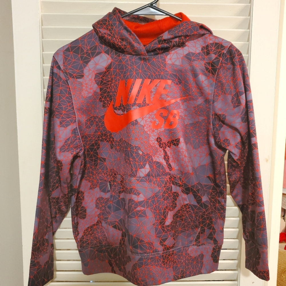 Boys Nike Hoodie Size M 10-12